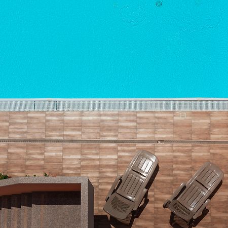 เรสซิเดนซ์ คริสตัล บลู Aparthotel ซานตา เตเรซา กัลลูรา ภายนอก รูปภาพ