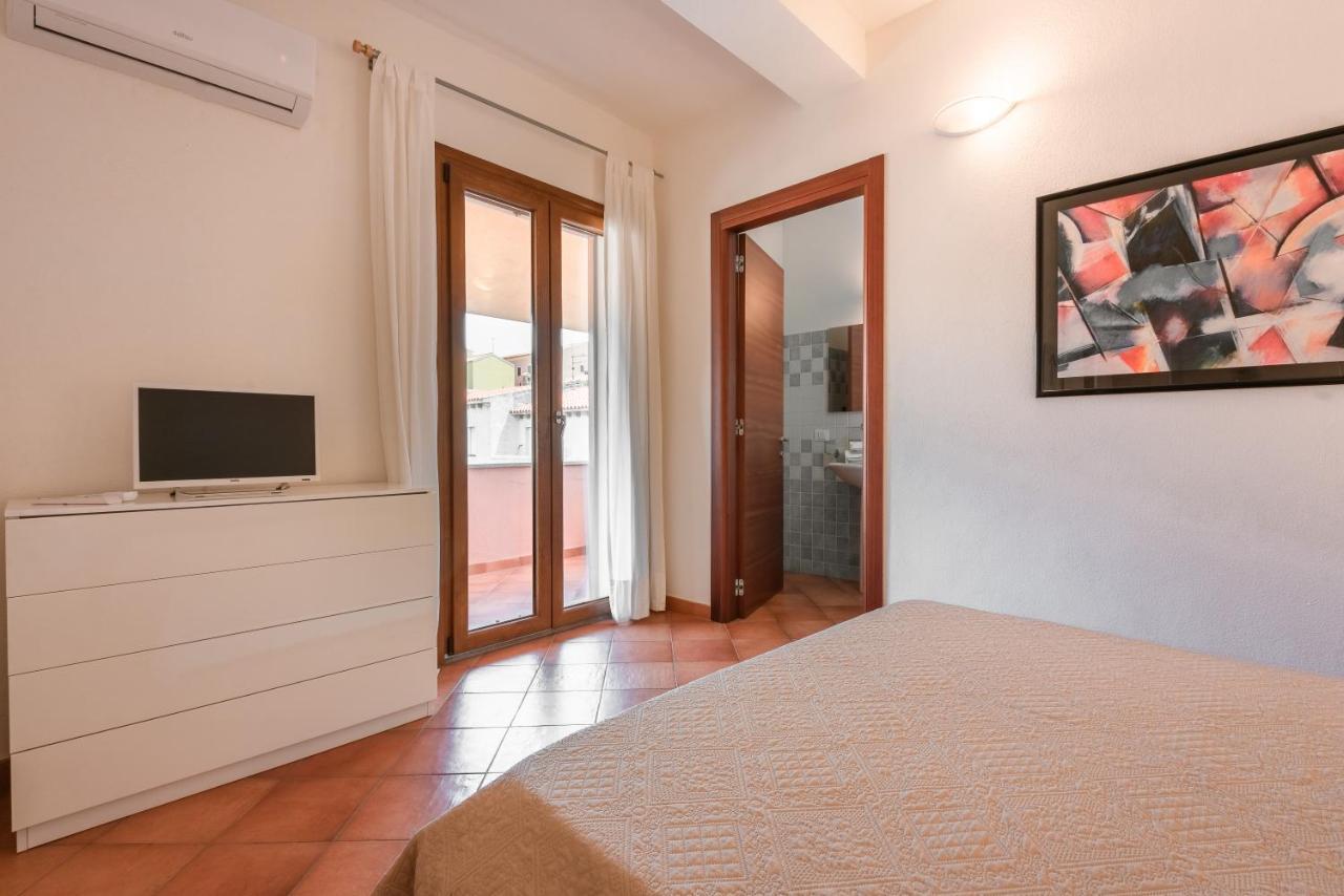 เรสซิเดนซ์ คริสตัล บลู Aparthotel ซานตา เตเรซา กัลลูรา ภายนอก รูปภาพ